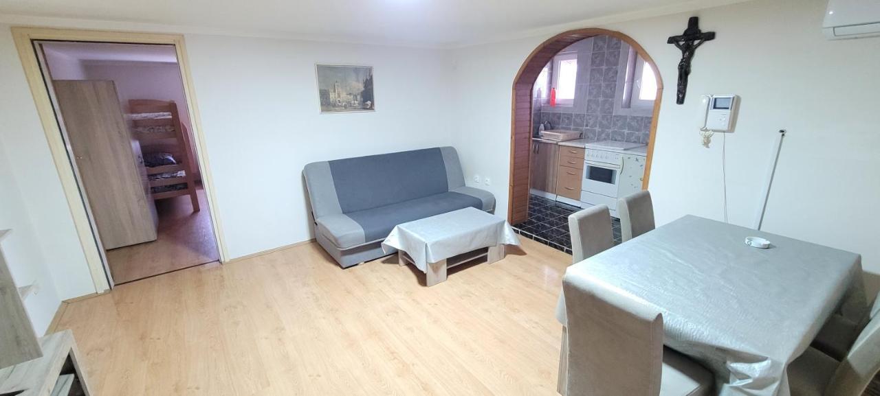 Apartman Progresso Valjevo Ngoại thất bức ảnh