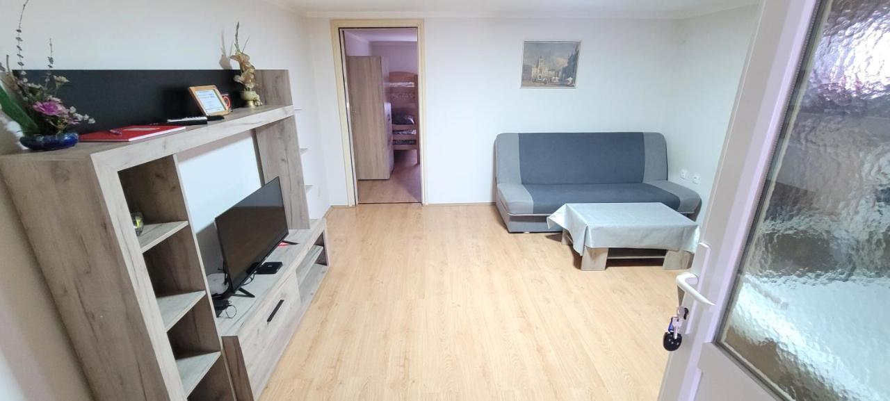 Apartman Progresso Valjevo Ngoại thất bức ảnh